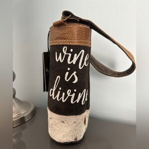 Myra Bag - Wine is Divine Bag 🍷